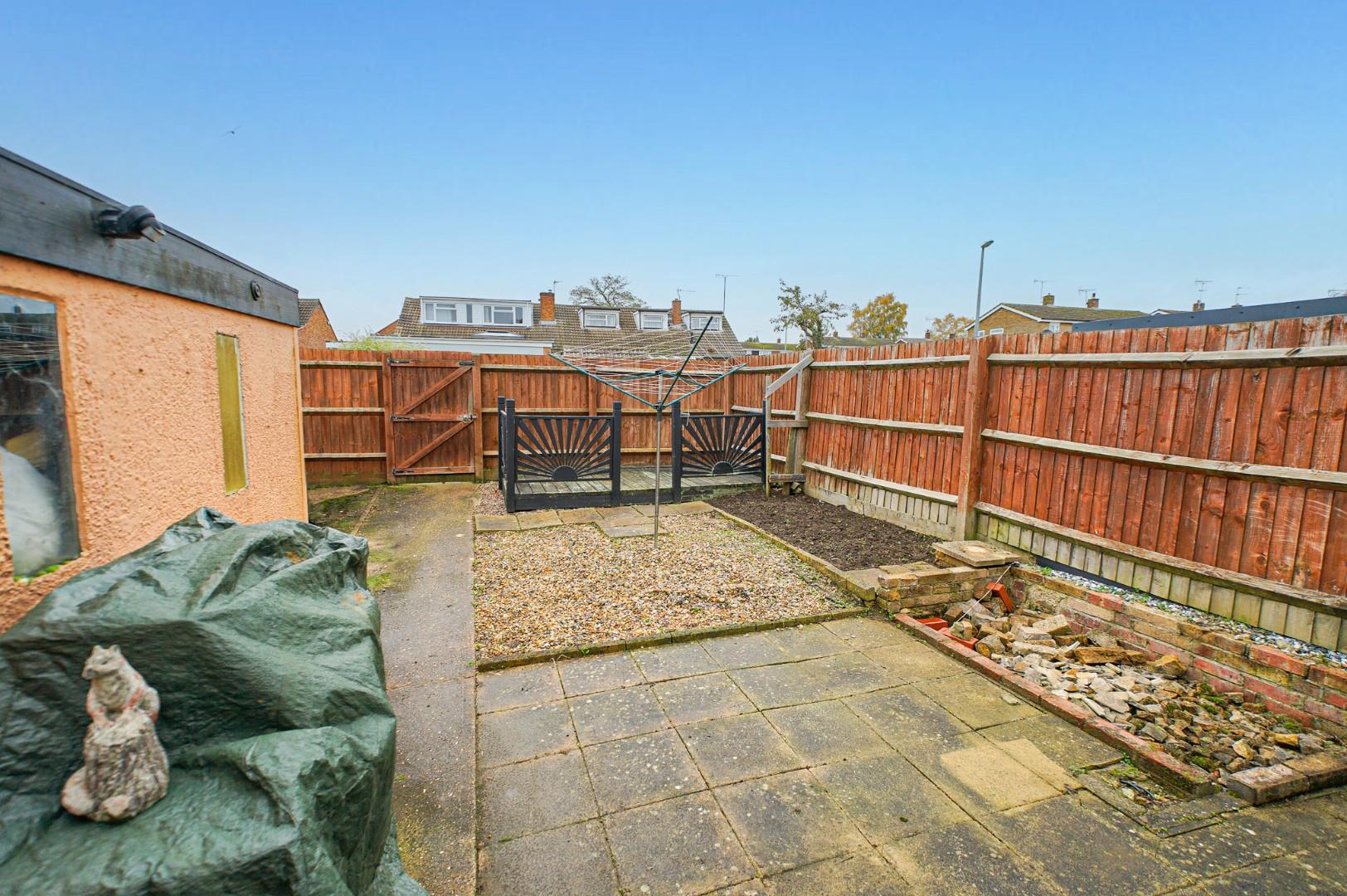 Brookside Walk, Leighton Buzzard Quarters Estate Agents